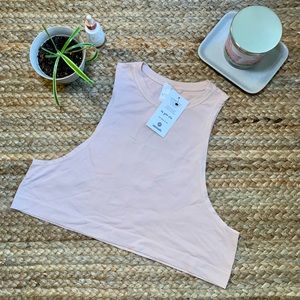 NWT Avocado | Workout Crop Muscle Tank Activewear